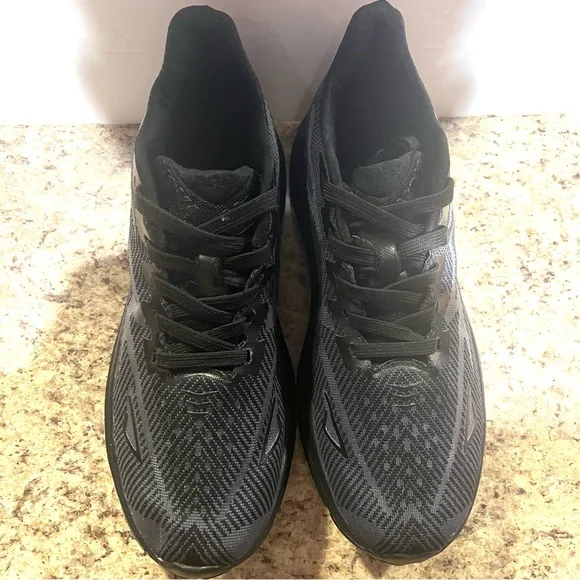 New Men’s (Unisex) Athletic Shoes By NOKA. Size U.S. 11/44 - Picture 7 of 13